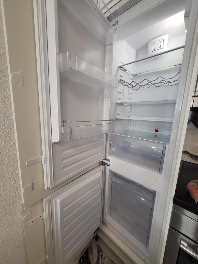 Apartment 2 Bedrooms Flat + Balcony + Parking At Canteras *